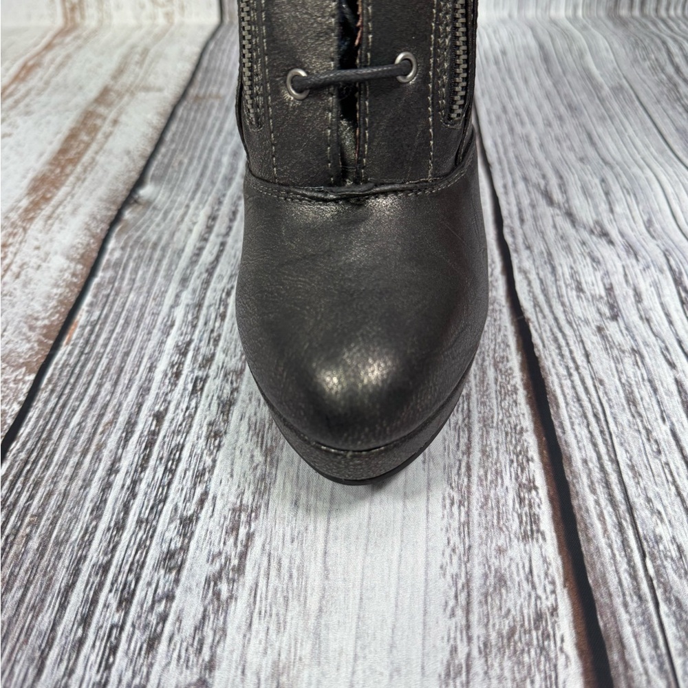 NWOT Madden Girl Black Heeled Boots with Lace-Up & Zippered Design Size 9.5 - Picture 10 of 11